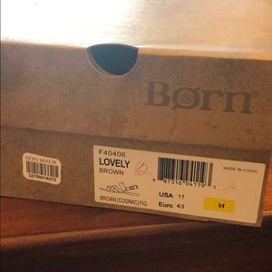 Born Lovely Brown sandals
